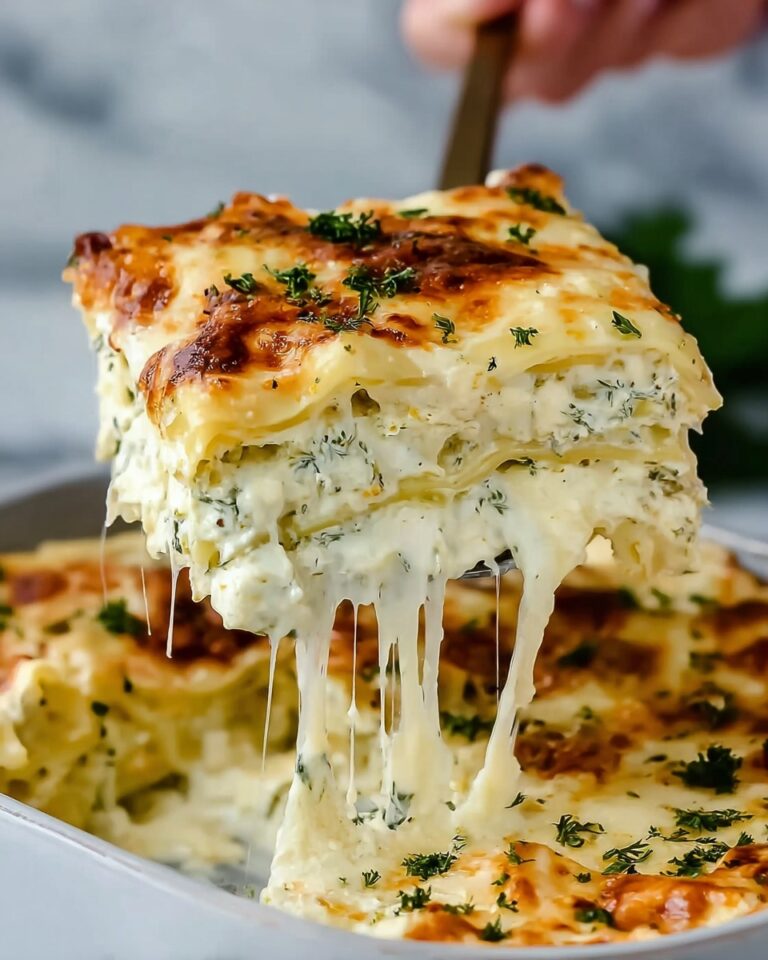 Chicken Lasagna with Spinach and Creamy Sauce Recipe